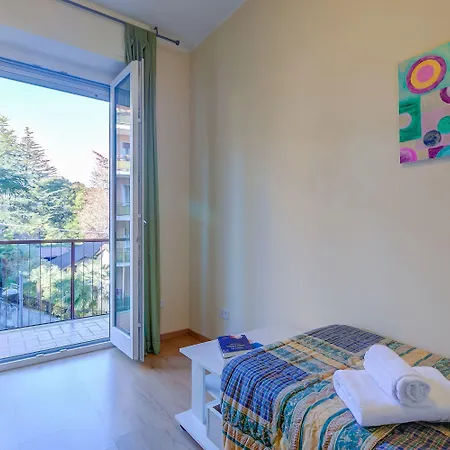 Alelu Classy And Chic Apartamento *